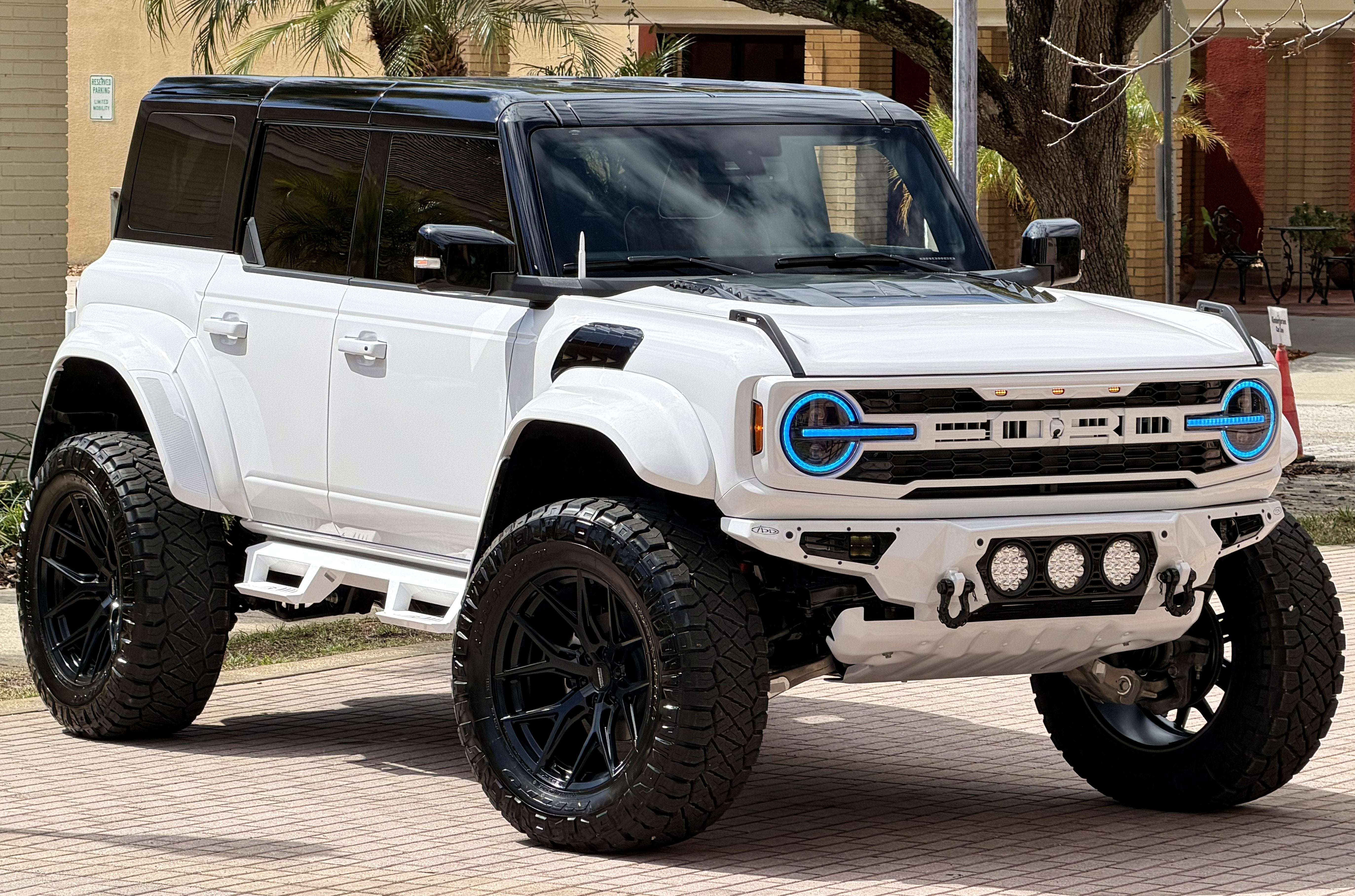 2026 Ford Bronco Raptor Luxury Package Custom Lifted in Oxford White — front three-quarter view